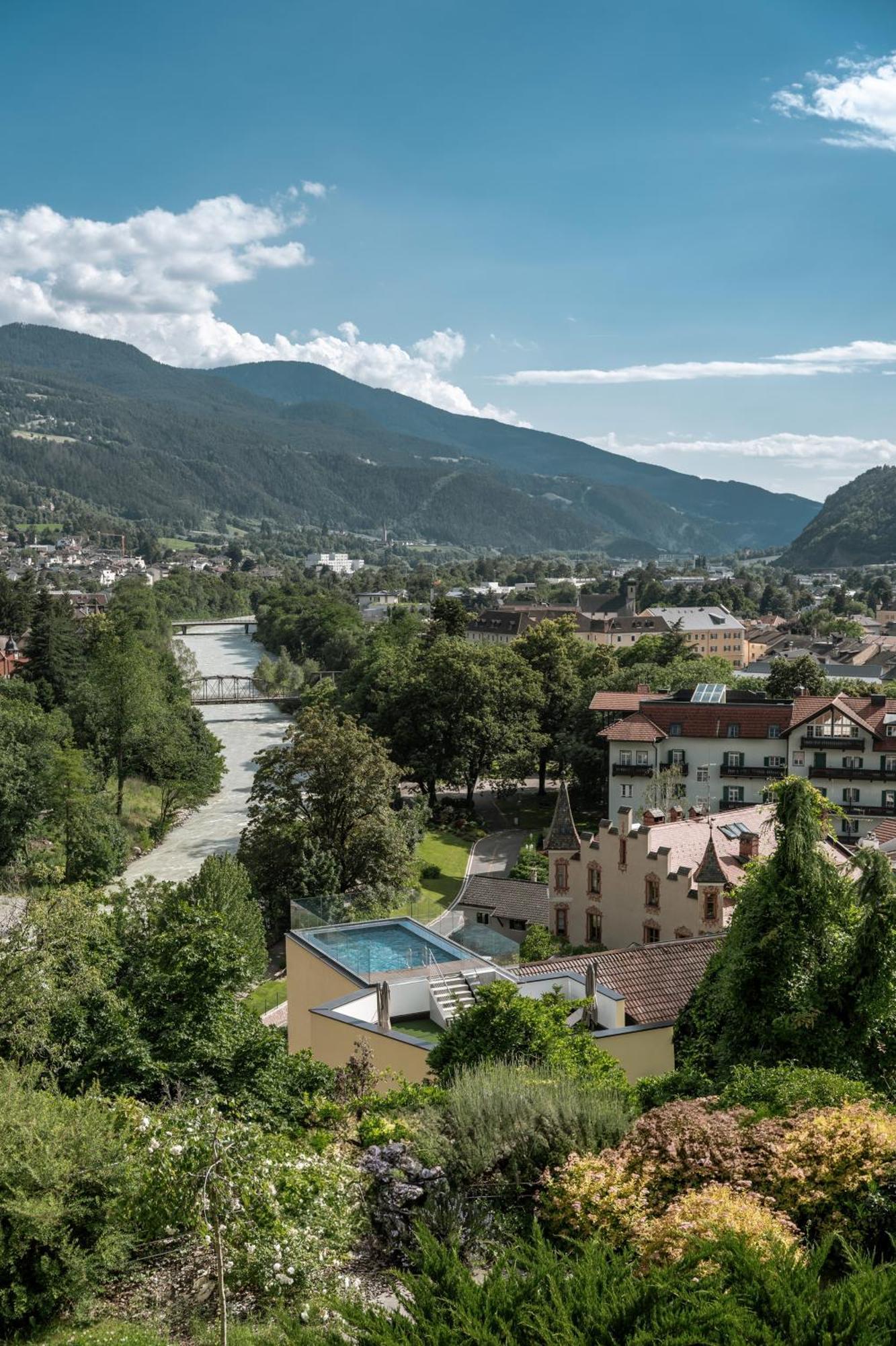 Dominik Alpine City Wellness Hotel - Adults Only Bressanone Esterno foto