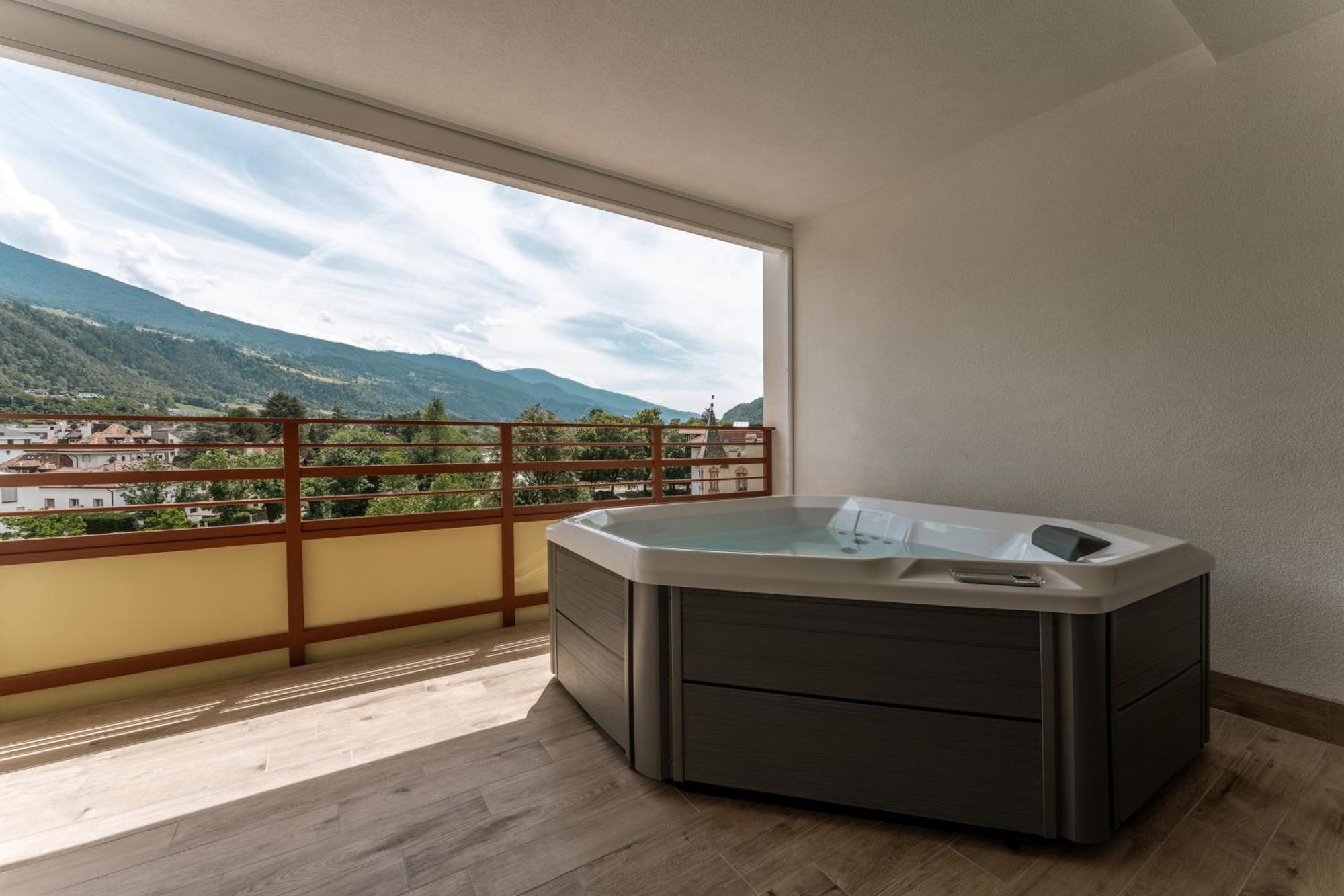 Dominik Alpine City Wellness Hotel - Adults Only Bressanone Camera foto