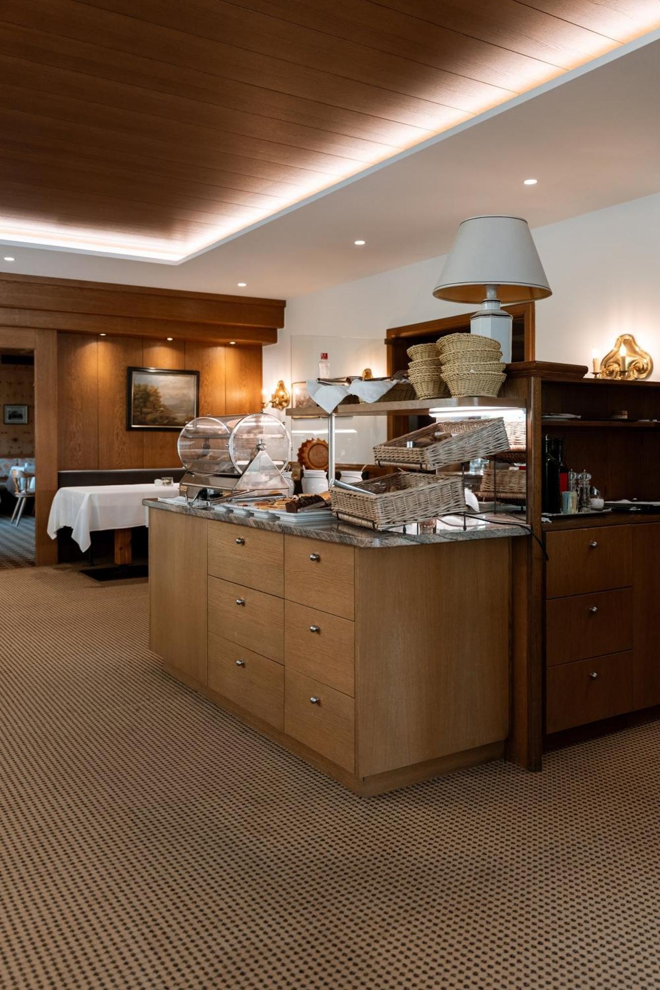 Dominik Alpine City Wellness Hotel - Adults Only Bressanone Esterno foto