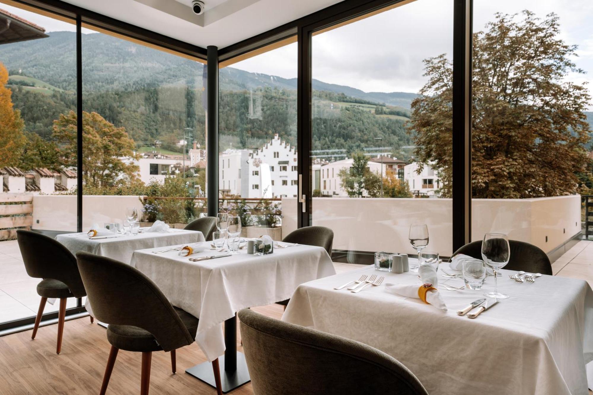 Dominik Alpine City Wellness Hotel - Adults Only Bressanone Esterno foto