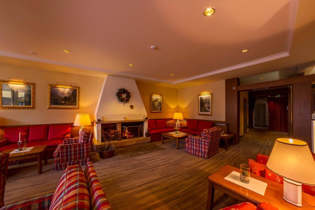 Dominik Alpine City Wellness Hotel - Adults Only Bressanone Esterno foto